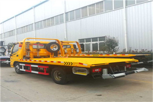 印江附近拖车救援搭电