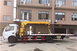 印江附近汽车轮胎更换