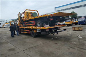 印江同城汽车补胎